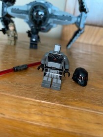 LEGO Star Wars TIE Advanced Prototype 75082 with Inquisitor