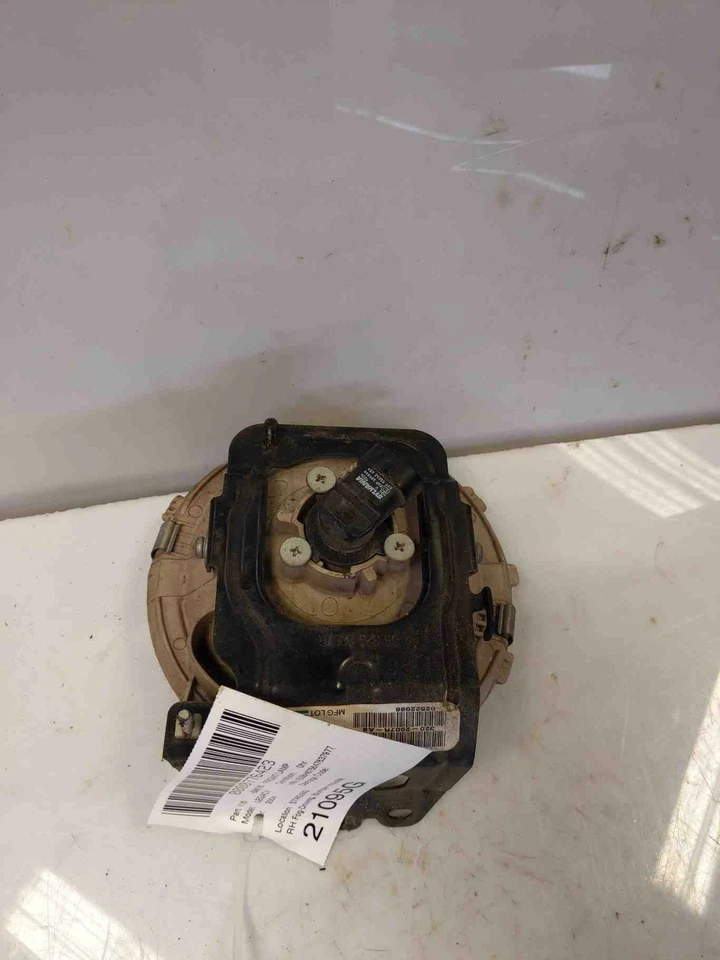 Conjunto de luces antiniebla Subaru Outback 2000-2004 lado del pasajero derecho OEM 84501AE10A Foto 2 de 2