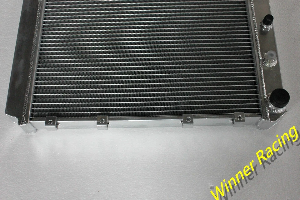 Radiador de aluminio PARA VOLVO 240/242/244/245/264/265/740/745/760/780/940/DL/GLE Foto 3 de 4