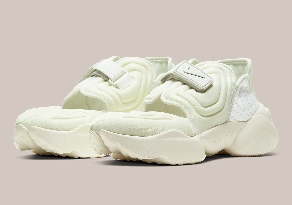 Scarpe sandalo Nike Air Aqua Rift punta divisa vela bianco donna taglia 5 nuove CW7164 100