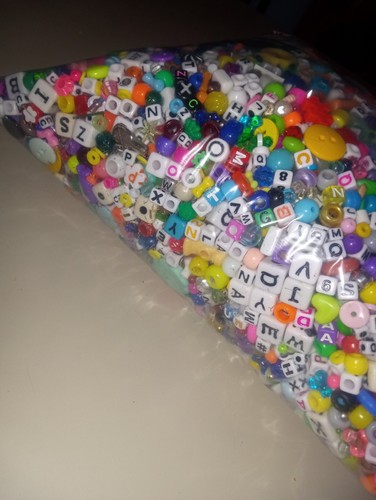 5 Lbs Bag Of Crafting Beads Clean Unused Good Variety Bracelet Necklace beads - Bild 3 von 11