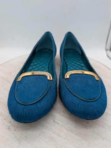 Tory Burch Bovine Hair Slip On Logo Jess Flats Electric Blue/Gold Tone Trim Sz 8 - Picture 2 of 11