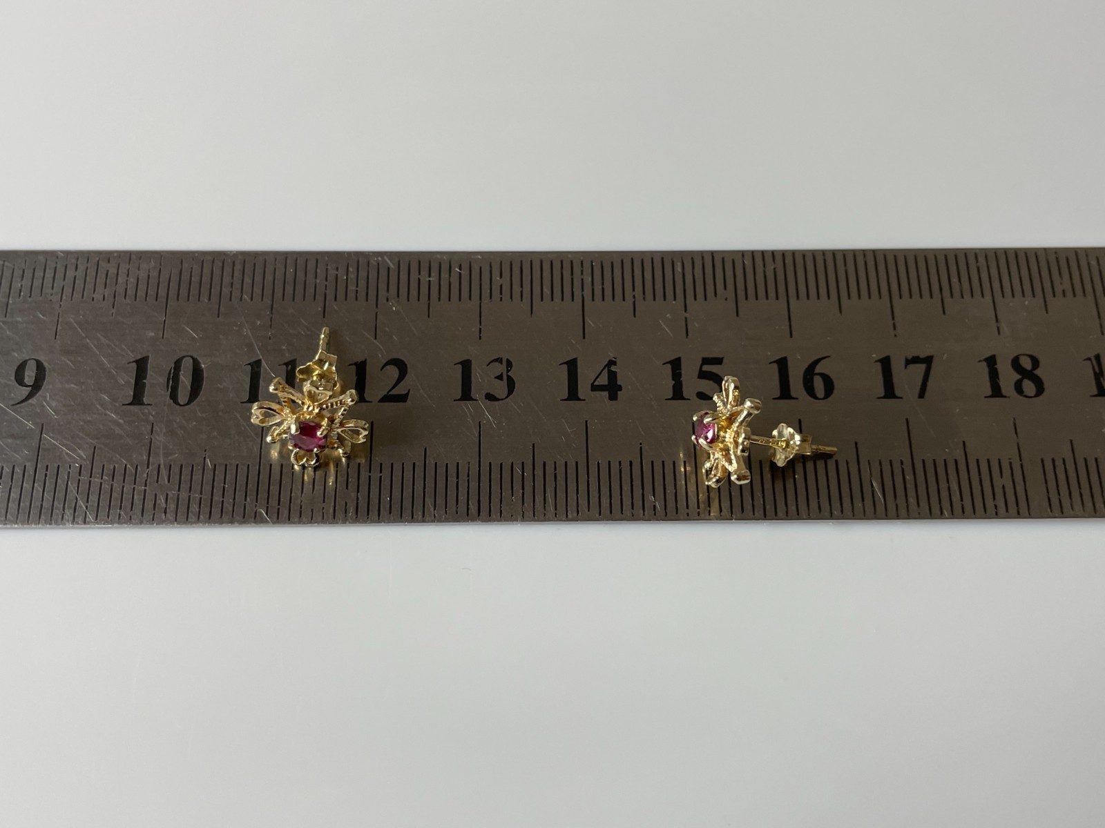 1979 Ruby Earrings 9ct Gold Stud Ruby Openwork Go… - image 2