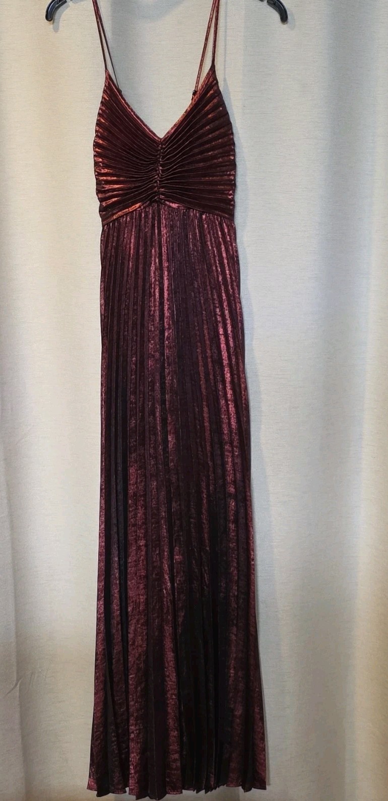 Express XS Burgundy Solid Pleated V-Neck Strappy Sleeveless Midi Slip Dress