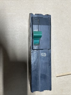 Q1L2100H  Square D 100 Amp 2 Pole Circuit Breaker Q1L 100A 240VAC 2P 22AIC