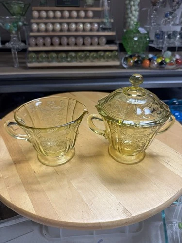 5332 Vtg 1932-1939 Federal Dep. Glass Amber Madrid Creamer And Lidded Sugar Bowl