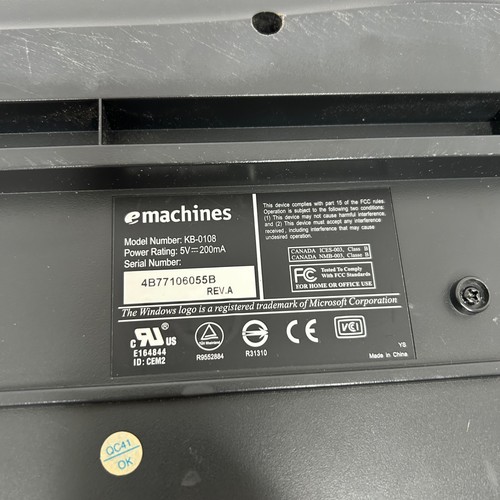eMachines KB-0108 PS/2 Black Desktop 18 Hot Key Multimedia Keyboard - Picture 5 of 5