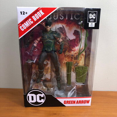DC Multiverse Green Arrow Page Punchers Action Figure with Injustice 2 Comic