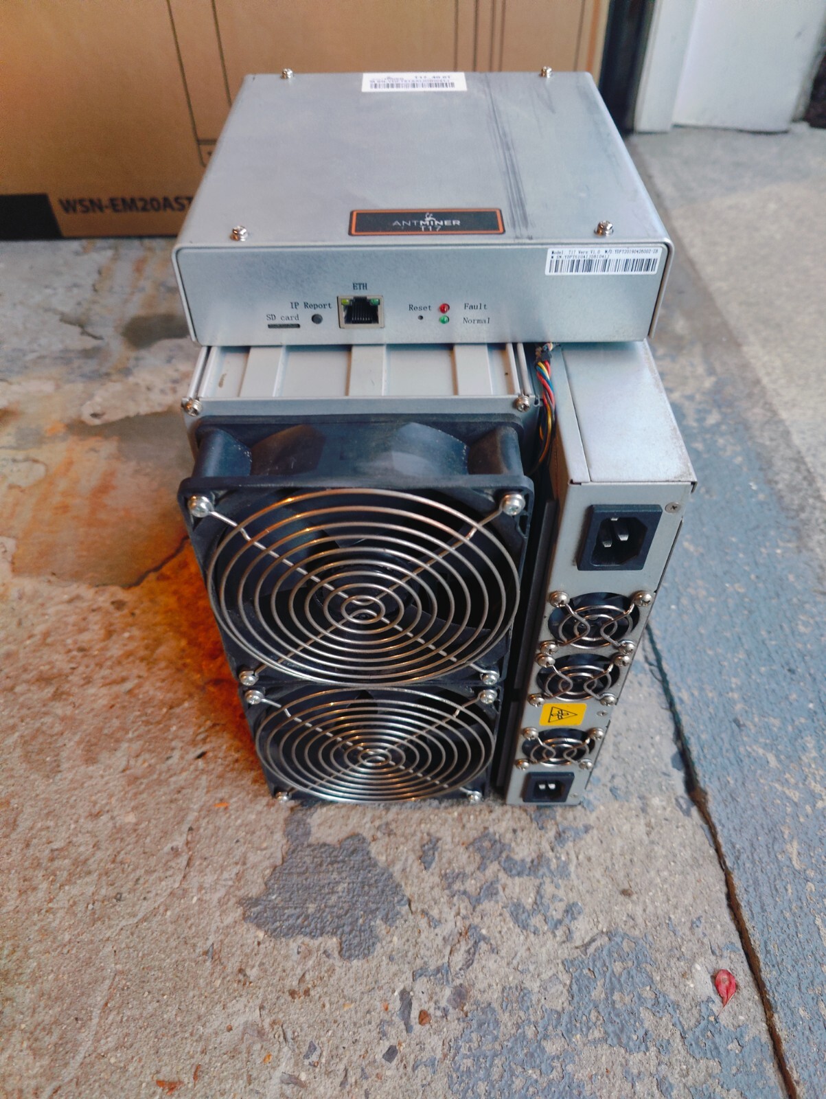 BITMAIN ANTMINER T17 40TH ASIC BTC Crypto Miner