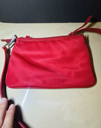 Calvin Klein Red Crossbody Purse Bag - Picture 2 of 5