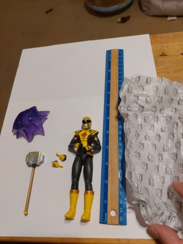Hasbro Power Rangers Lightning Collection: OMEGA RANGERS YELLOW RANGER 6inch E14