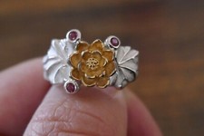 Vintage Vermeiled Sterling Silver Floral Designed Ring - Size 7.75 / 5.9 Grams