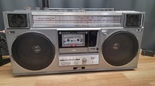 JVC RC-M50 C Stereo Boombox Cassette Recorder 40W FM Silver/Black Line in.