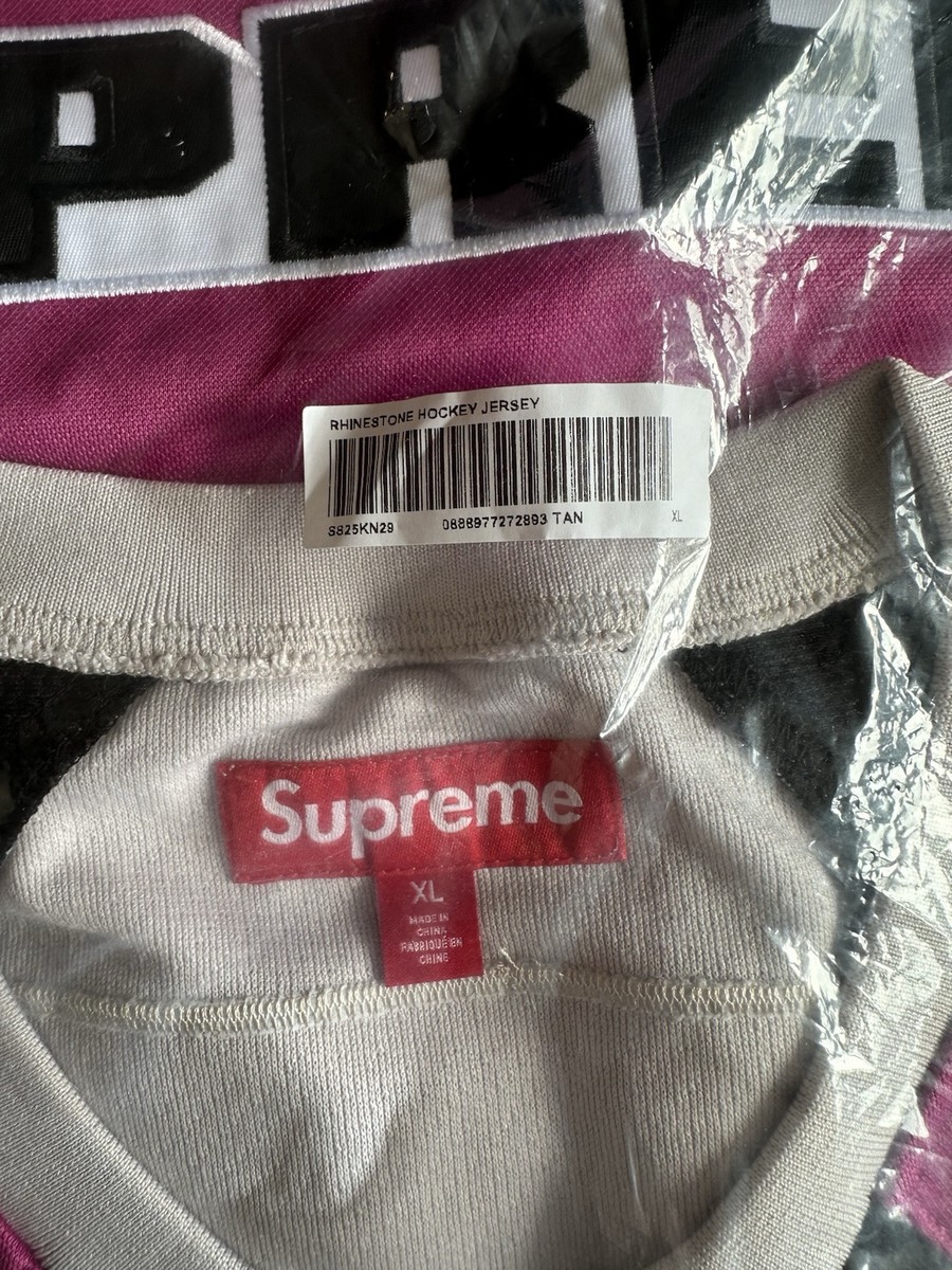 Size XLarge | Supreme Rhinestone Hockey Jersey Light Grey Size XLarge | Supreme Rhinestone Hockey Jersey Light Grey