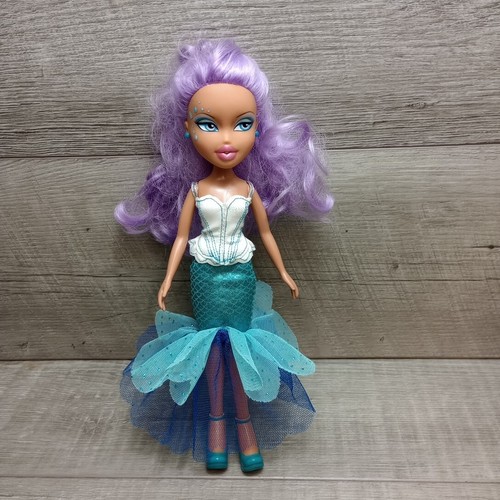 "Muñeca Bratz Masquerade Geneva Sea Goddess Mermaid 9,5"" pelo morado, 2010 MGA rara"