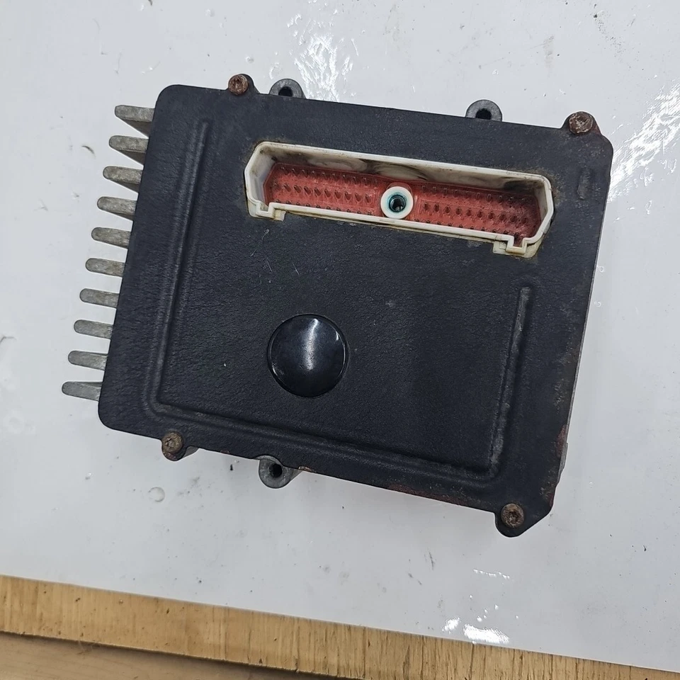 2005-06 Jeep Liberty 2.8 Diesel TCU TCM Transmission Control Module 56044737AH - Image 2 of 4