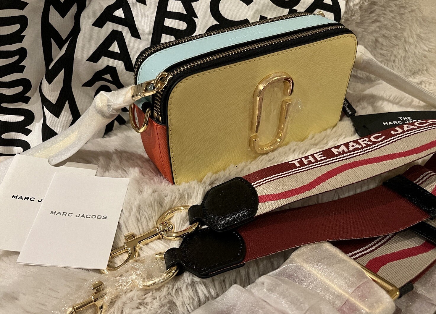 100% Marc  Jacobs Snapshot Sappiano Crossbody Camera Bag in Pastel Yellow Multi