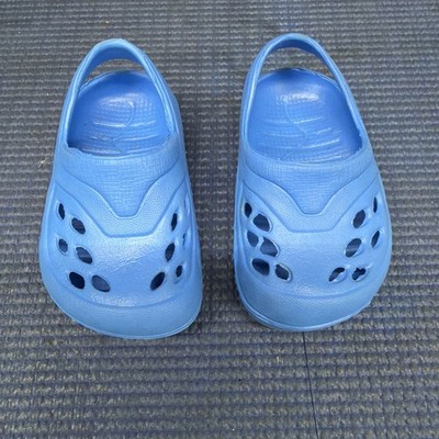 B20- Non-Marking Sole Blue Slide-On Clog Shoes Sz 2 Toddlers Made in USA