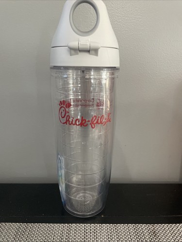 Tervis Chick-fil-A 20 Unzen Becher Corporate Social Flip Deckel Made in USA selten - Bild 1 von 6