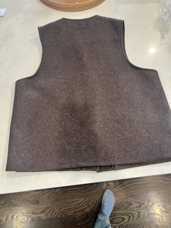 Filson Mackinaw Men's Wool Vest Size 44 Made In USA - Image 3 of 4