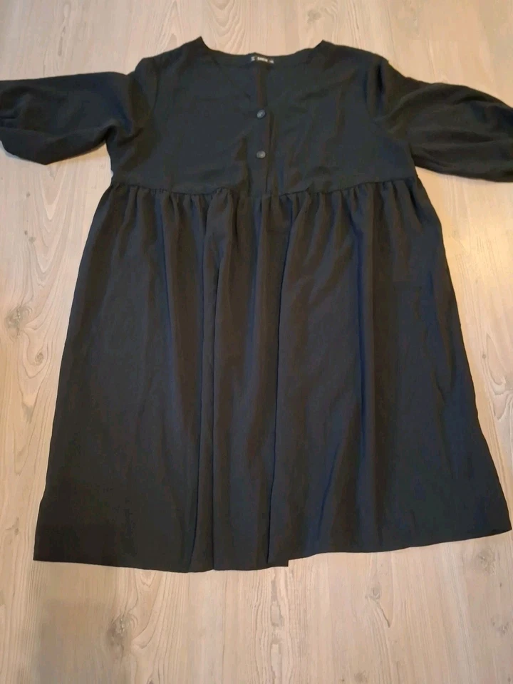 Wow 🤩Schwarzes Kleid,Tunika, Hängerchen, Shein, Gr. 1 XL👏wie NEU 😍 - Bild 4 von 4