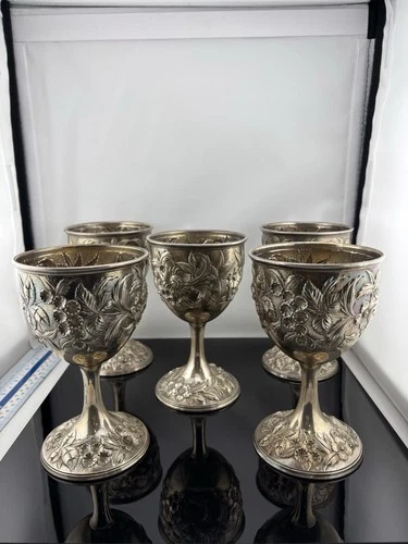 ONE x Antique S Kirk & Son Inc Sterling Silver Repousse Goblet 401 Floral Cup