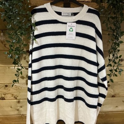 In The Style Cream & Navy Striped Super Soft Jumper Size 6-8 Oversized