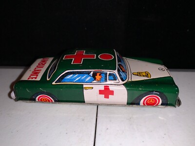Ambulance Miniature Mercedes 220 SE - Friction - Échelle 1/24 - Corée