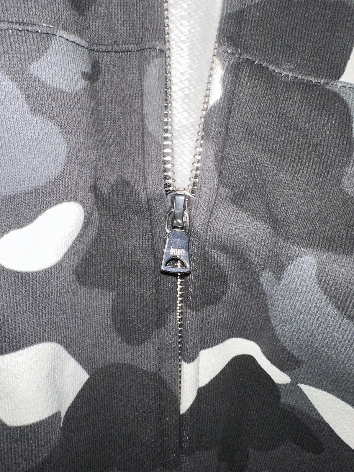 A BATHING APE (BAPE) Felpa con cappuccio e zip intera BAPE City Camo Shark WGM (FW18) PICCOLA NUOVA