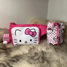 NWT Bioworld Hello Kitty Fanny Bag With Water Bottle Pouch
