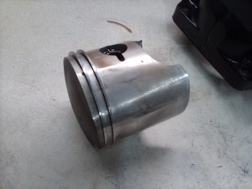 1993 Arctic Cat EXT 550 EFI cilindro de motor jarro e pistão 93 94 - Imagem 3 de 4