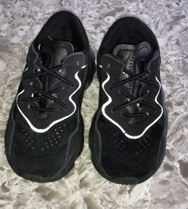 adidas Osweego Girls Black Trainers 