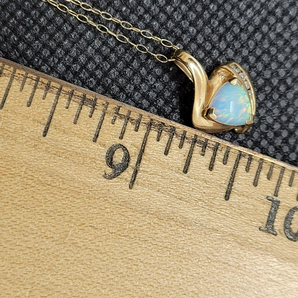 КОМПЛЕКТ изящный 14k огонь опал и бриллиант ожерелье и серьги комплект помечен T и C - Изображение 4 из 4