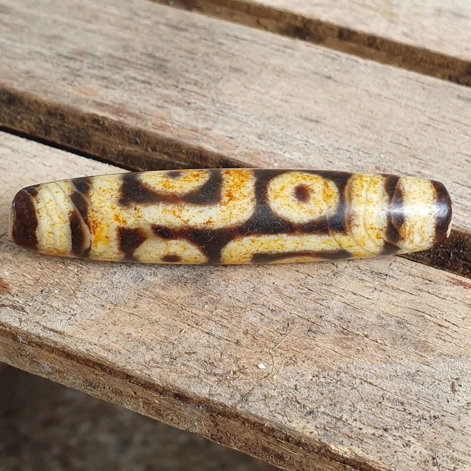 Nepalese himalayan tibetan dzi 6 eyes spiritual amulet mala bead unique beads - Image 2 of 4