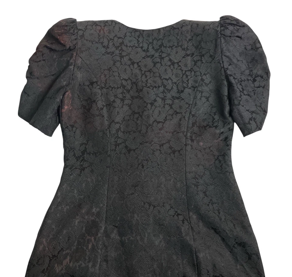 Vintage 90s Y2K Byer Too Dress 9 Black Floral Jacquard Faux Pearl Button Gothic - Image 4 of 4