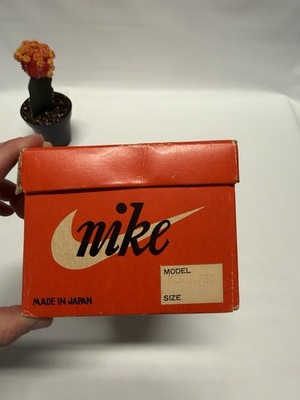 VTG Early 1970s Nike Kenya Red Empty Shoe Box Pinwheel EXTREMELY