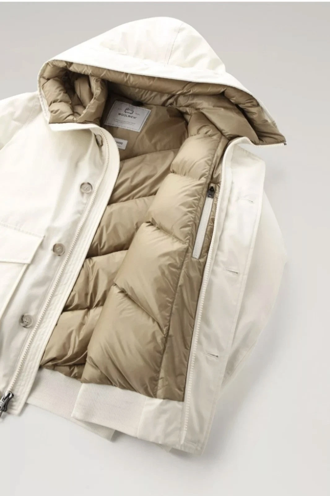 $725.00 WOOLRICH Arctic Byrd Down Water Resistant Breatheable Hooded Jacket - L