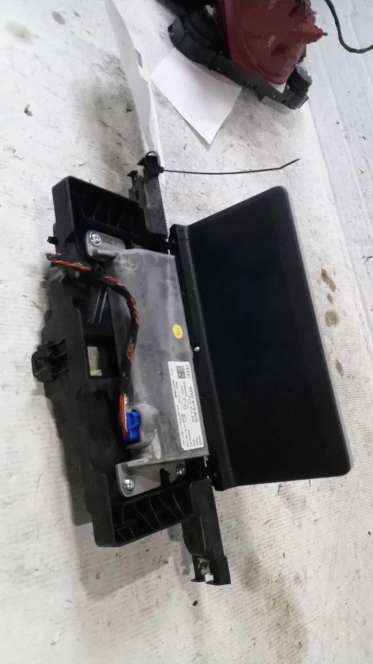 Audi A4 2018 pantalla de infoentretenimiento OEM negro 90 k millas NJ25-20470-499754 Foto 3 de 4