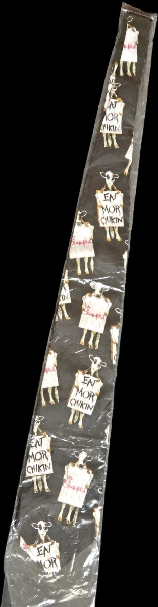 Chick-Fil-A Employee Neck Tie Cows Holding "Eat Mor Chikin" Signs Novelty New