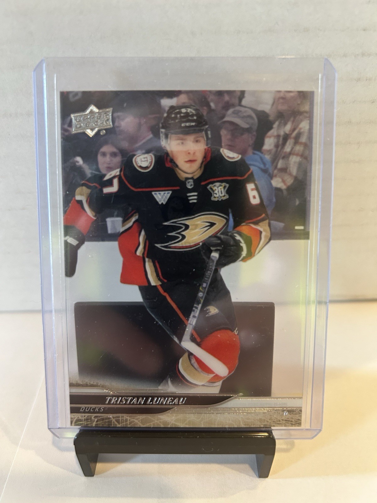 2023-24 Upper Deck Series 2 - Young Guns Tristan Luneau #480 (RC)