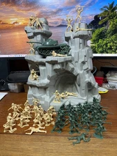 Vintage 80’s Tim Mee Toys Battle Mountain Set Plus Extras