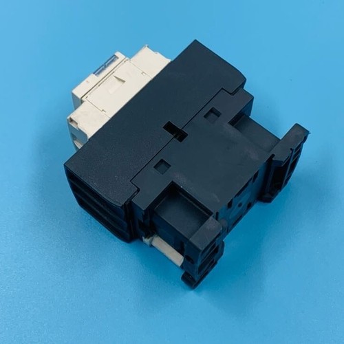 Schneider Electric LC1D25 25Amp Contactor With LAD4RCU Transient Suppressor - Picture 8 of 9
