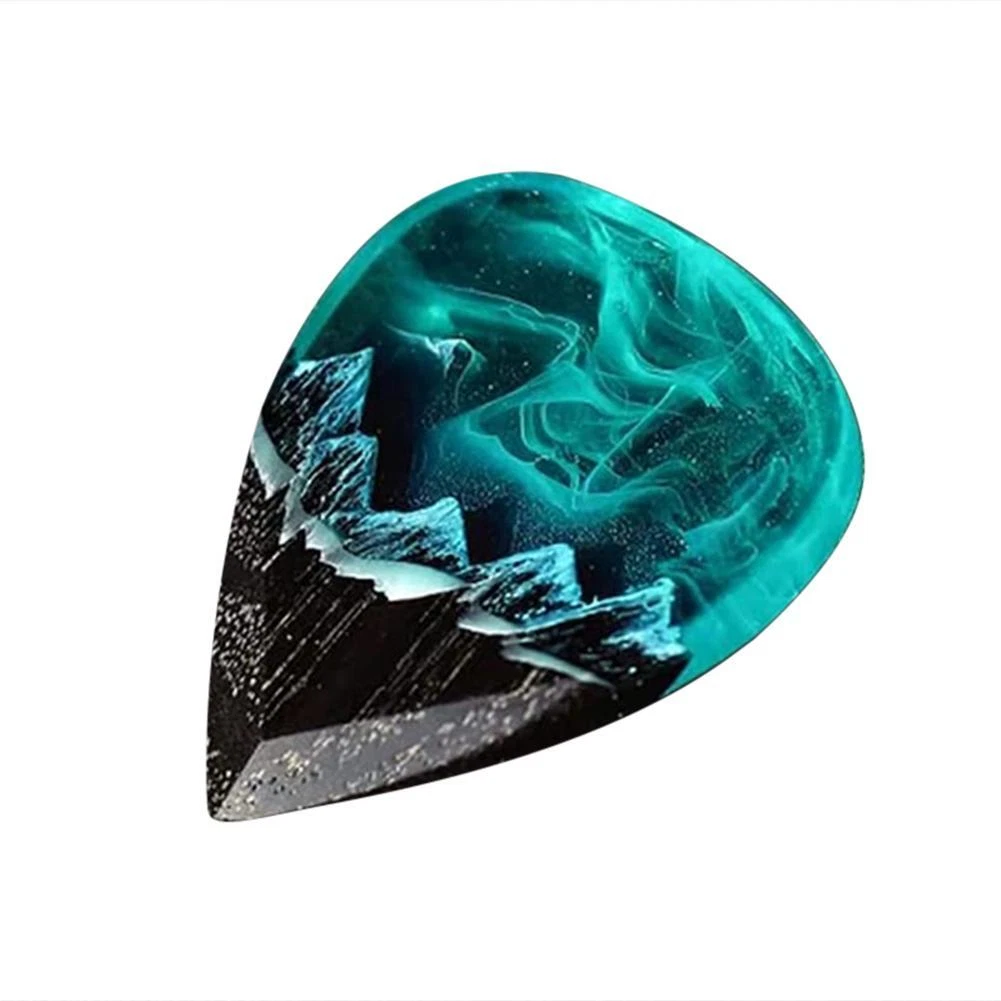 Epoxy Resin Guitar Pick Northern Lights Necklace Musician Pendants 01