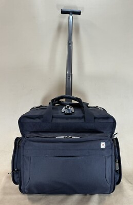 Victorinox Mobilizer NXT Black 18” Wheeled Carry On Bag Style