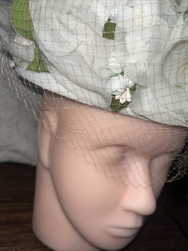 Vintage Women’s Dress Church Hat Easter Floral Veil Netting White - Picture 2 of 15