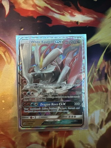 White Kyurem GX 48/70 Dragon Majesty Holo