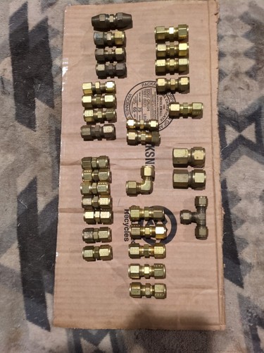 Wholesale Lot of 30+ Miscellaneous Swagelok Compression Brass/Copper Fittings 