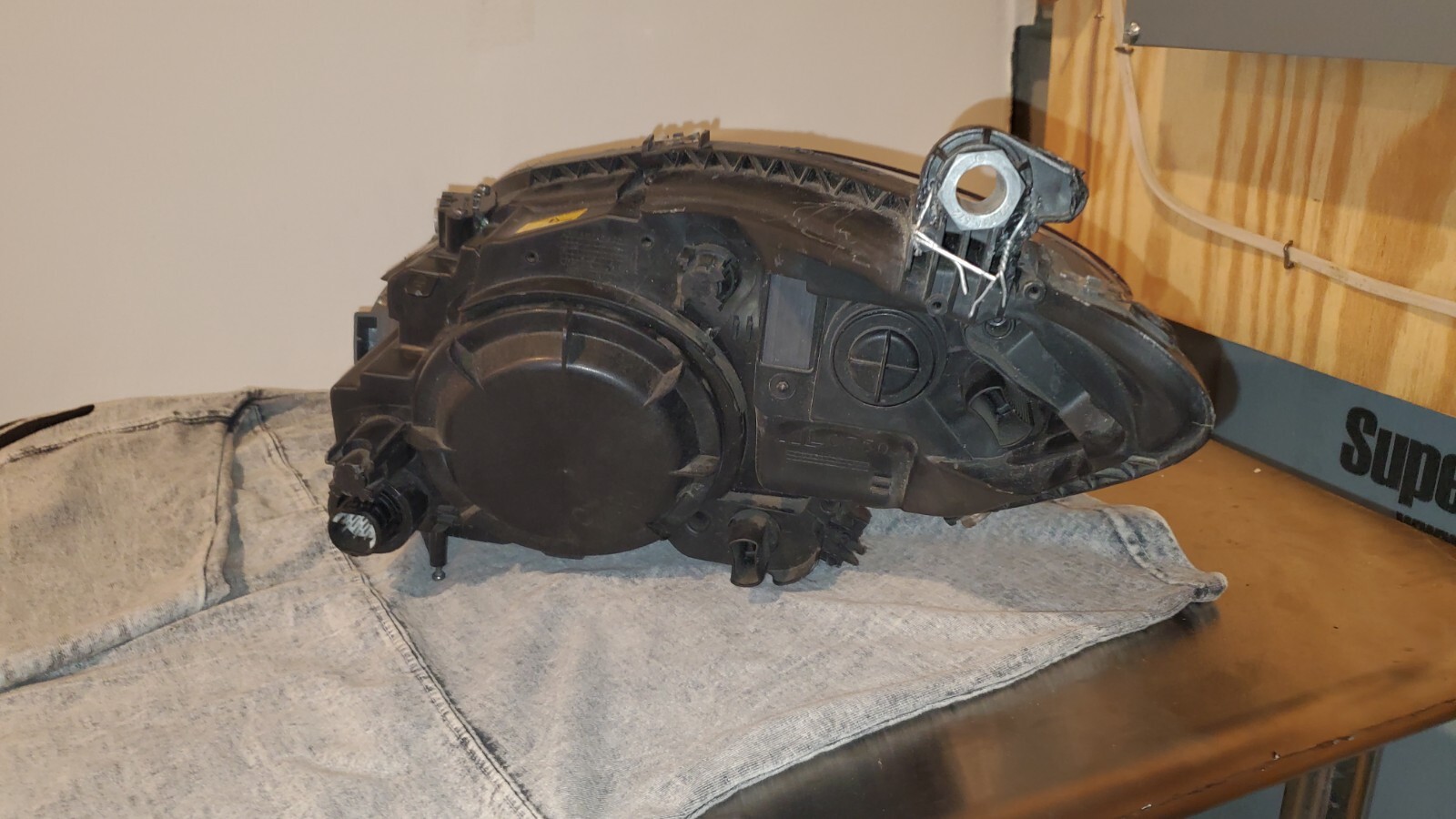 Maserati Grantrismo Sport Headlamp 294586 Passanger Side
