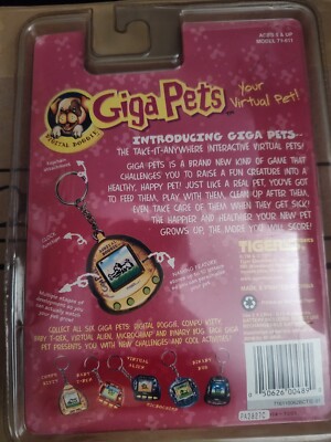 Giga Pets Virtual Pet Digital Doggie Special Gold Edition 1997