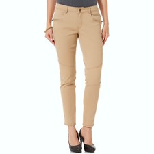NWT Canyon River Blues Women's Zip Accent Straight Leg Jeans Size 18 MSRP 44